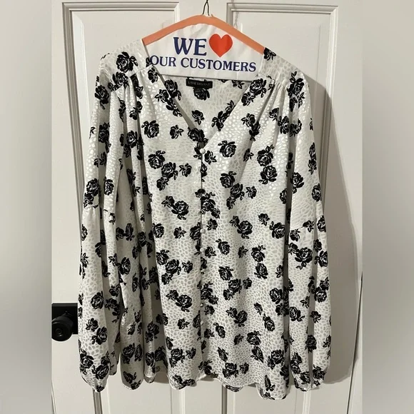 Lane Bryant Blouse Woman’s Plus Size - Picture 1 of 5